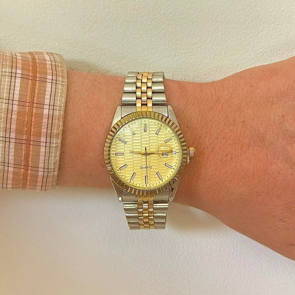 Y2K Gold Silver Quartz Watch with Patterned Dial Date Window Unisex 8.5" New